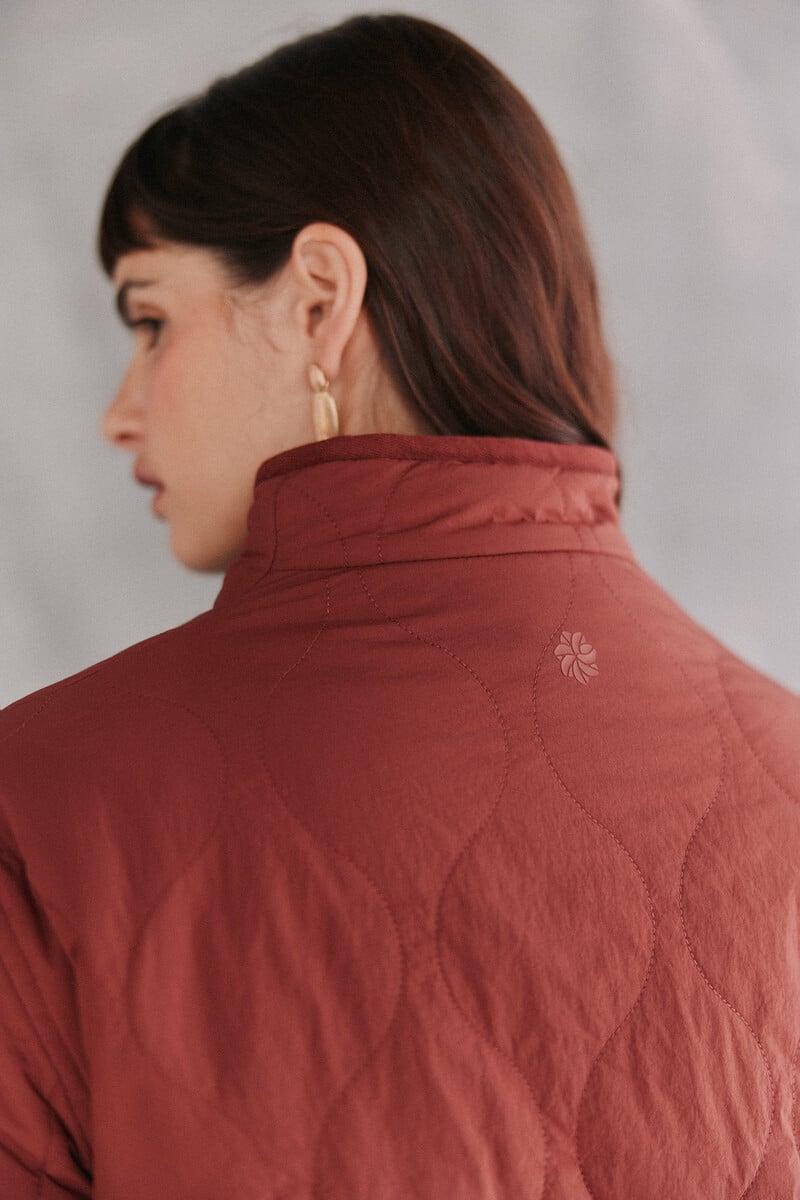 Cortefiel Diana. Chaqueta Acolchada Con Botones