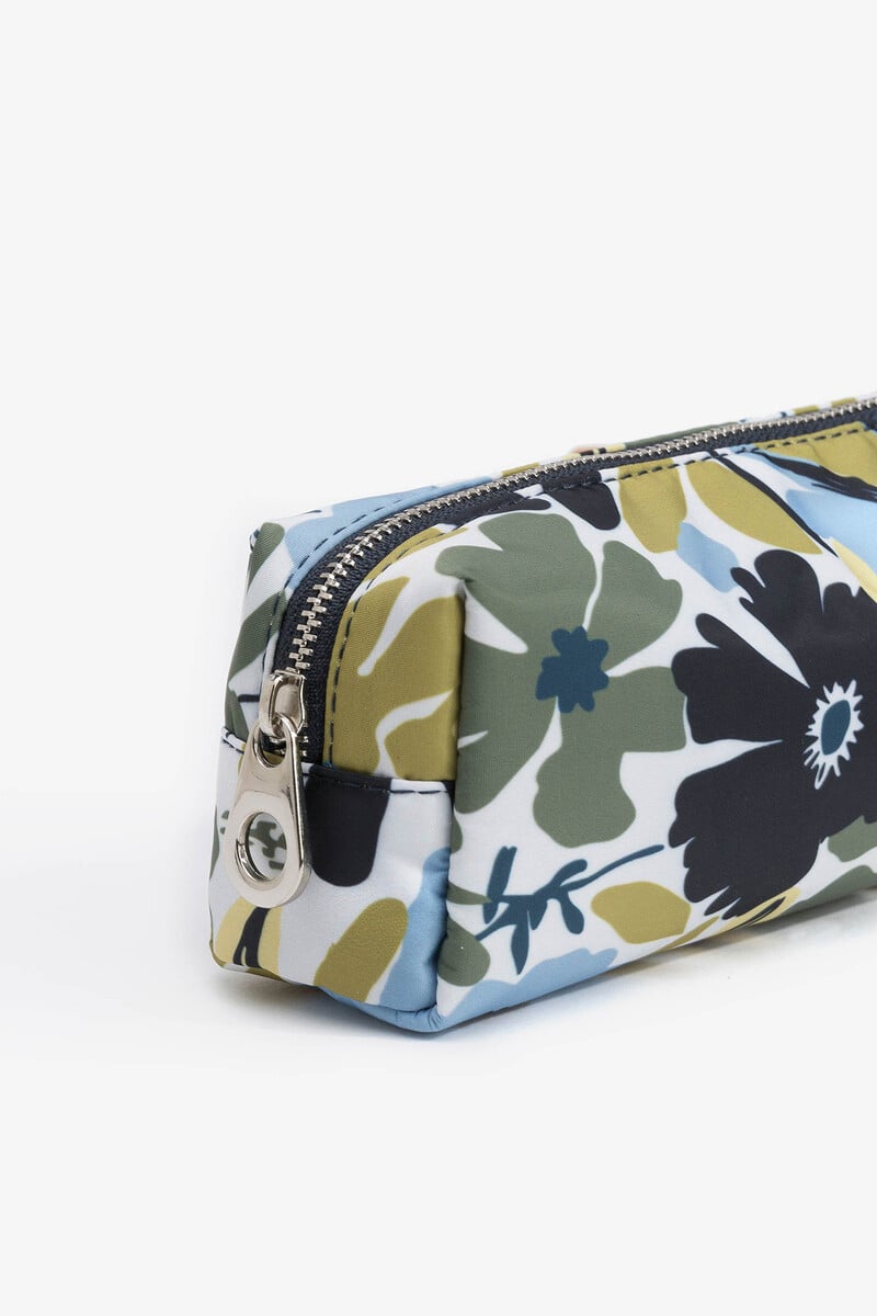 Cortefiel Estuche De Nailon Acolchado