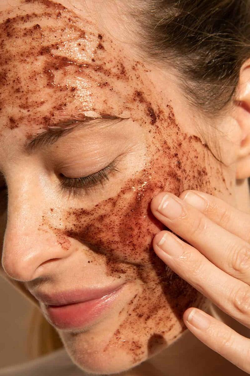 Cortefiel Exfoliante Facial Doble Acción