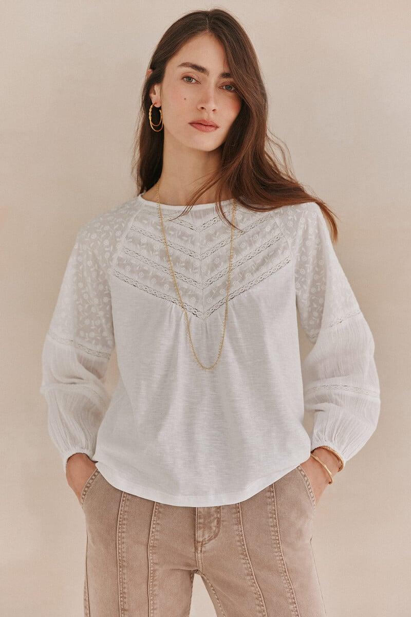 Cortefiel Fabiola. Camiseta tiras bordadas