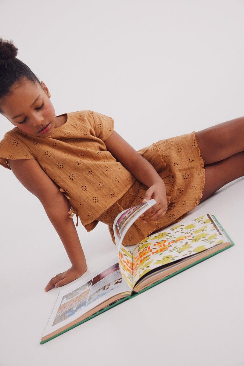 Cortefiel Falda bordado suizo niña