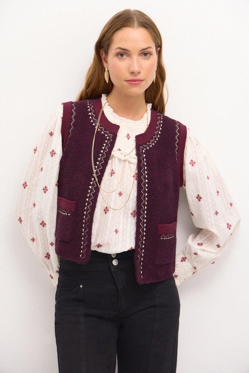 Cortefiel Felicia. Blusa bordada