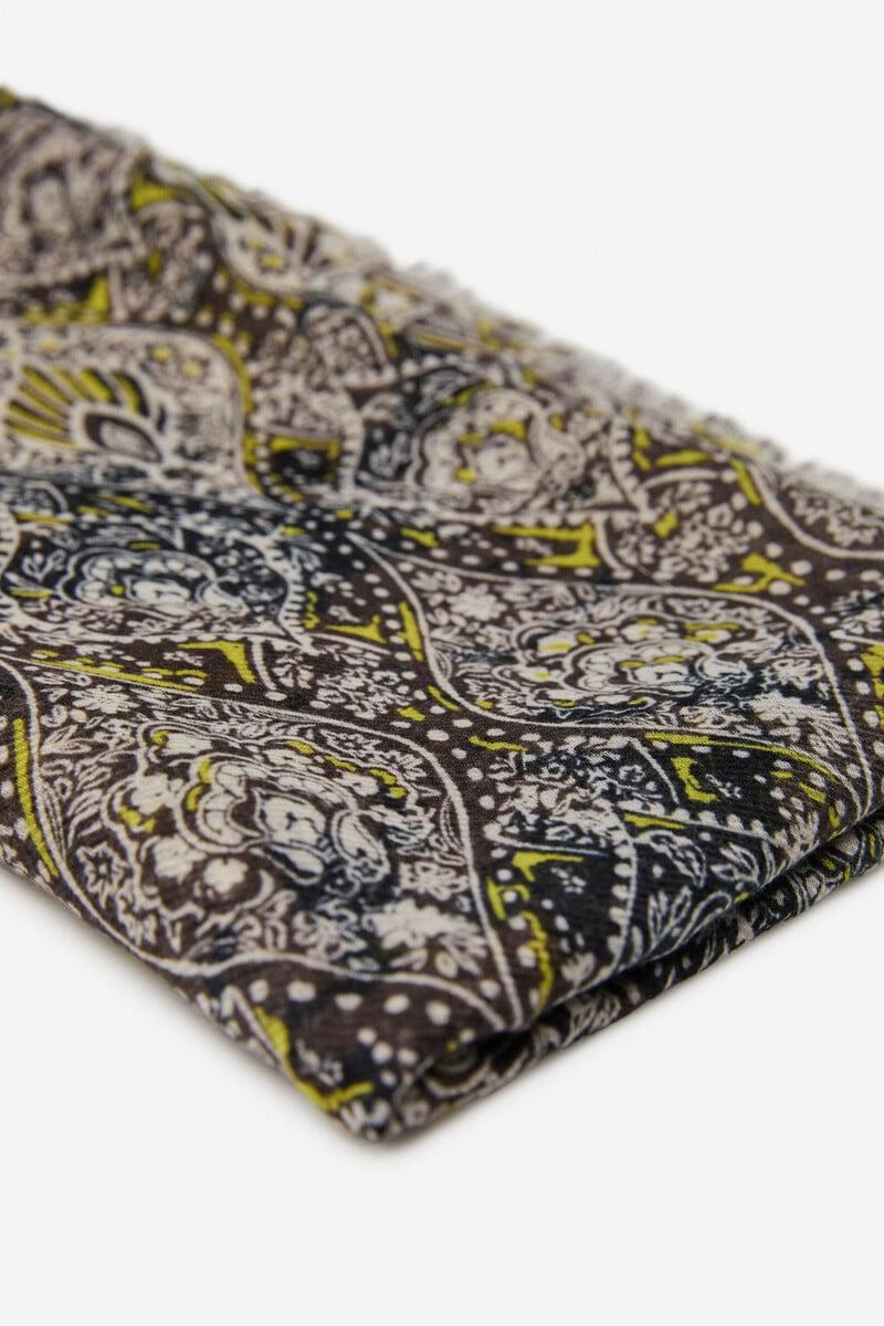Cortefiel Fular paisley flecos