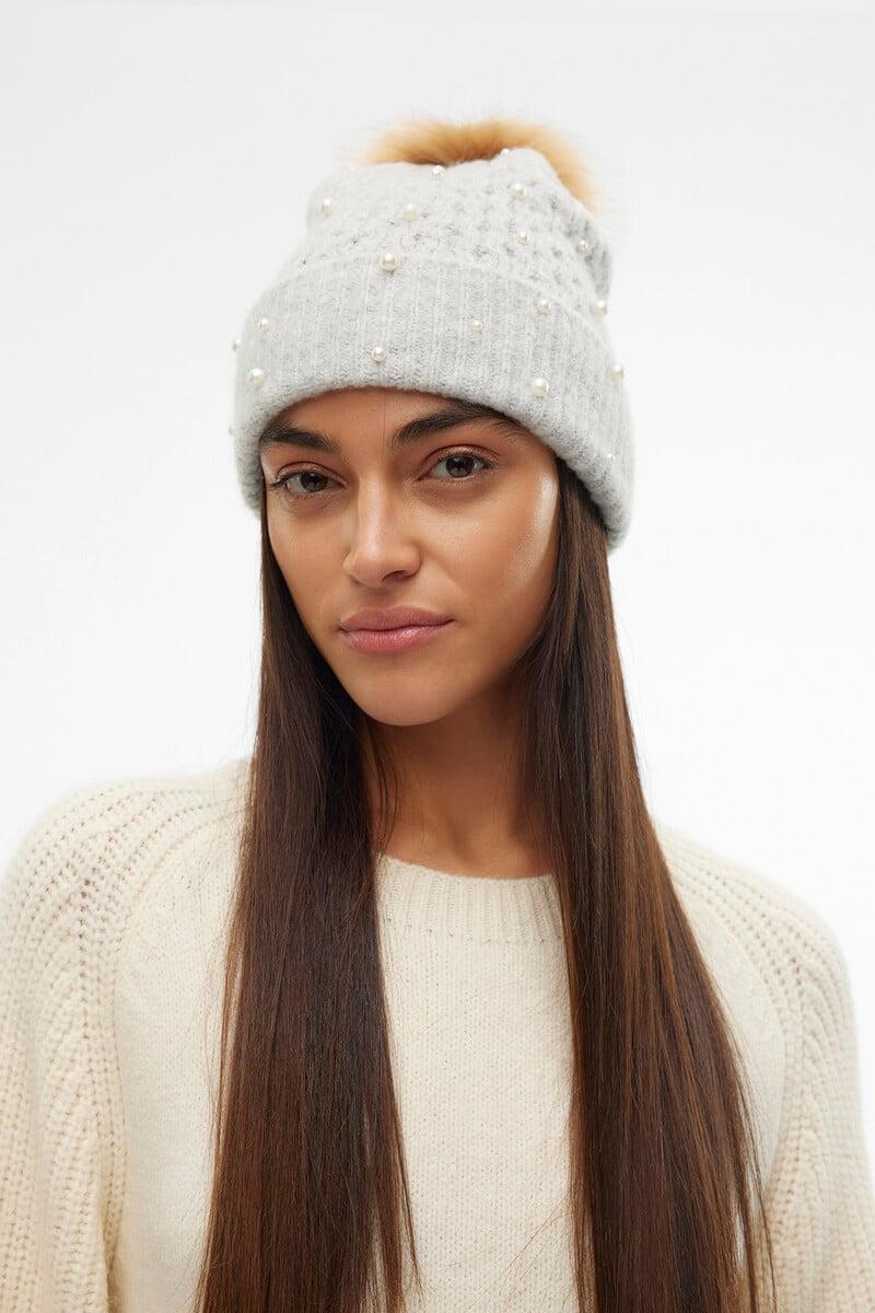 Cortefiel Gorro con pompón