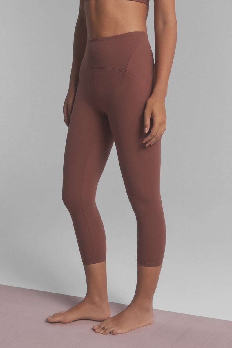 Cortefiel Leggings SOFT MOVE Crop Marrón