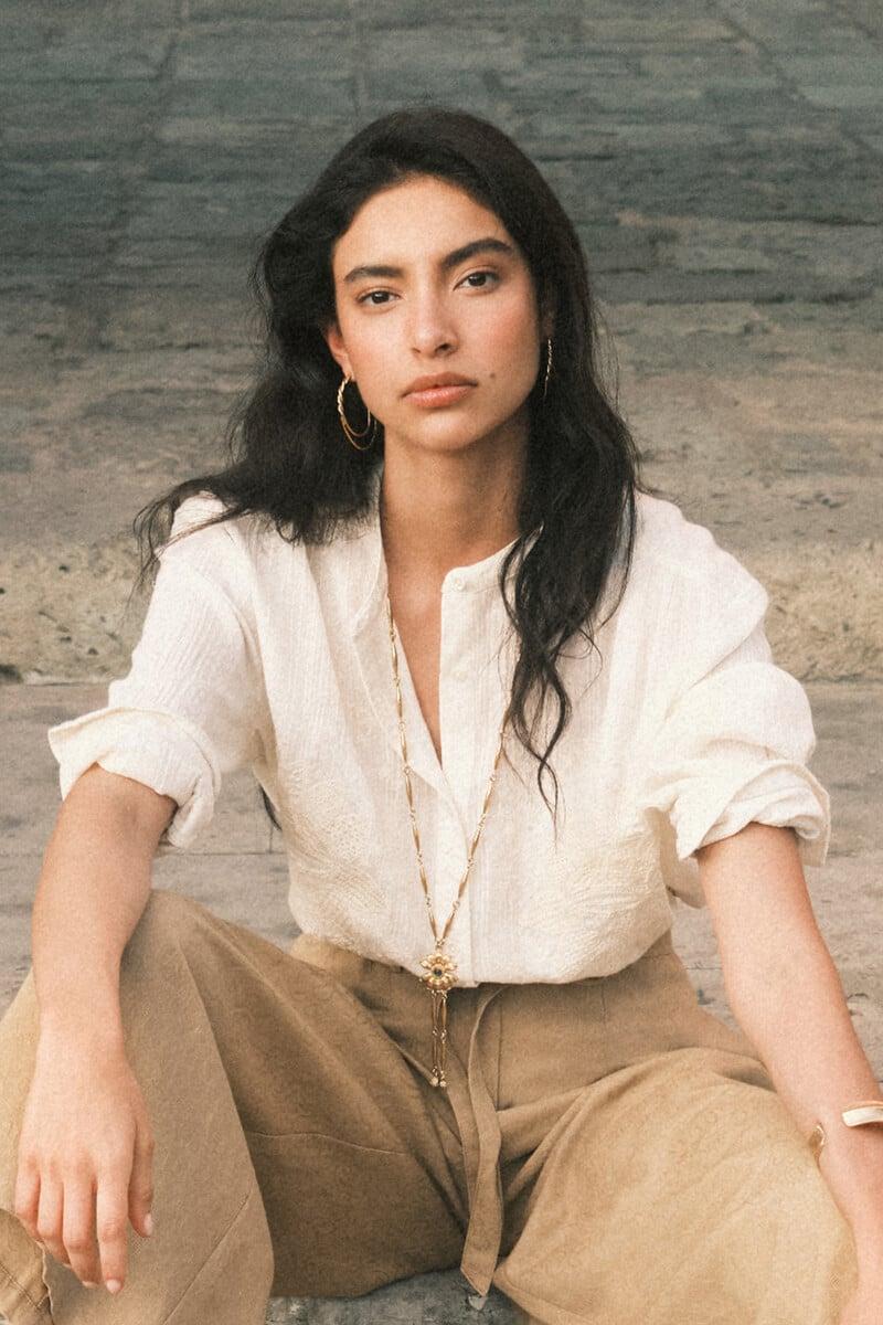 Cortefiel Lorraine. Blusa Jaretas