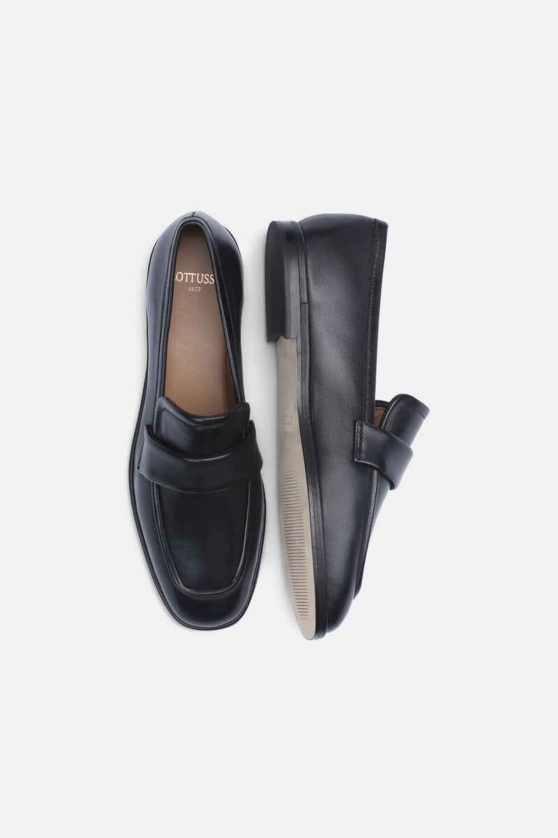 Cortefiel Mocasines De Cordero Beige