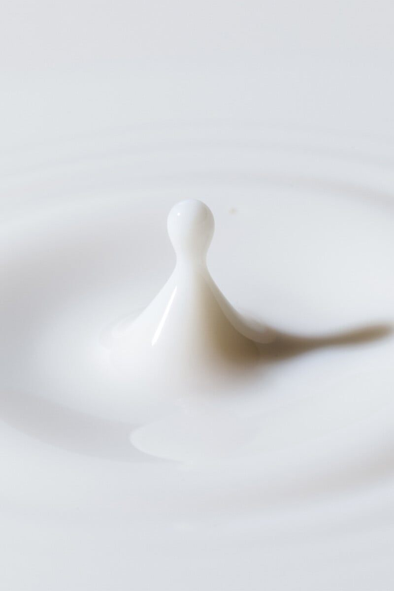 Cortefiel Multi-Peptide Hydra Milk