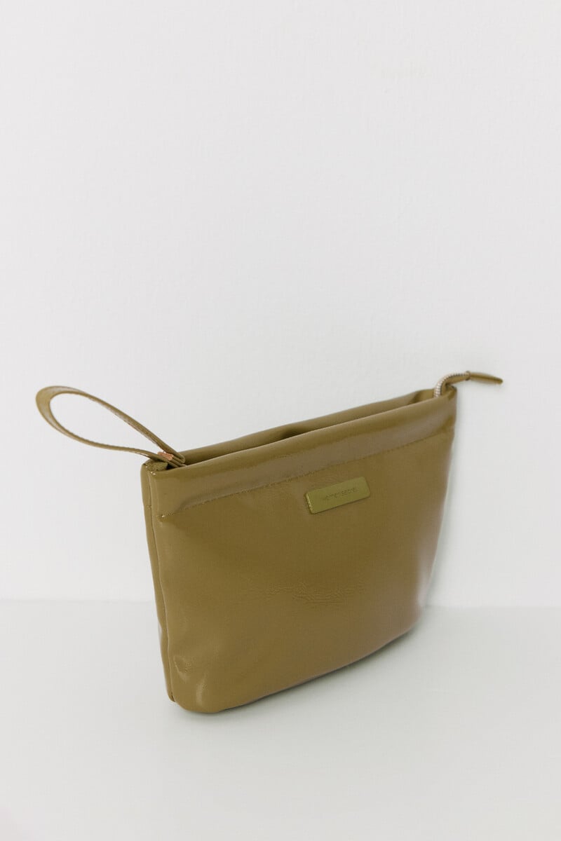 Cortefiel Neceser Pequeño Charol Acolchado Verde