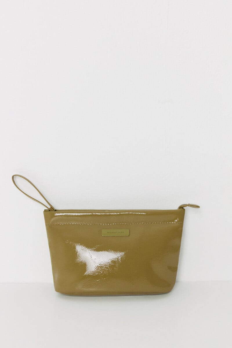 Cortefiel Neceser pequeño charol acolchado verde