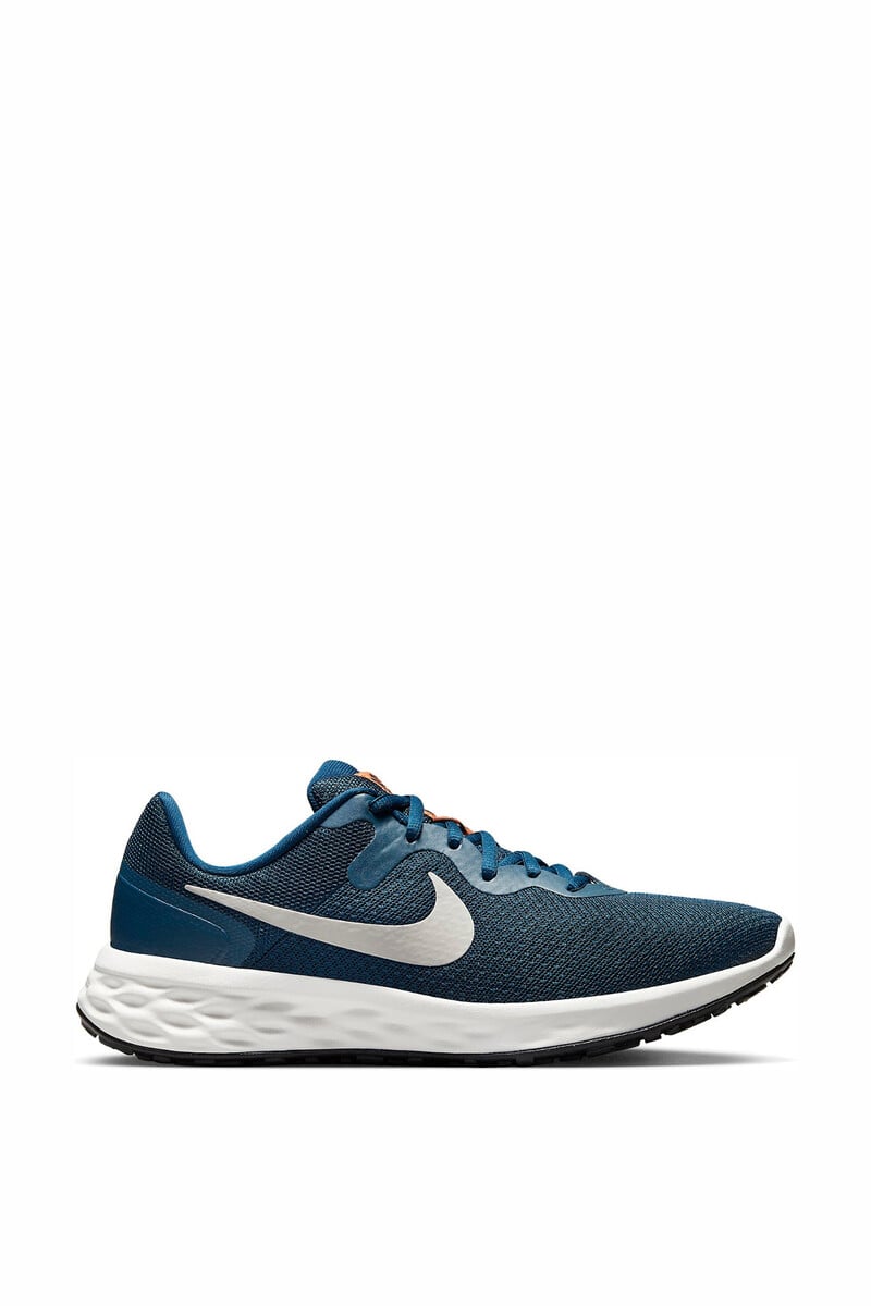 Cortefiel Nike Revolution 6 Next Nature