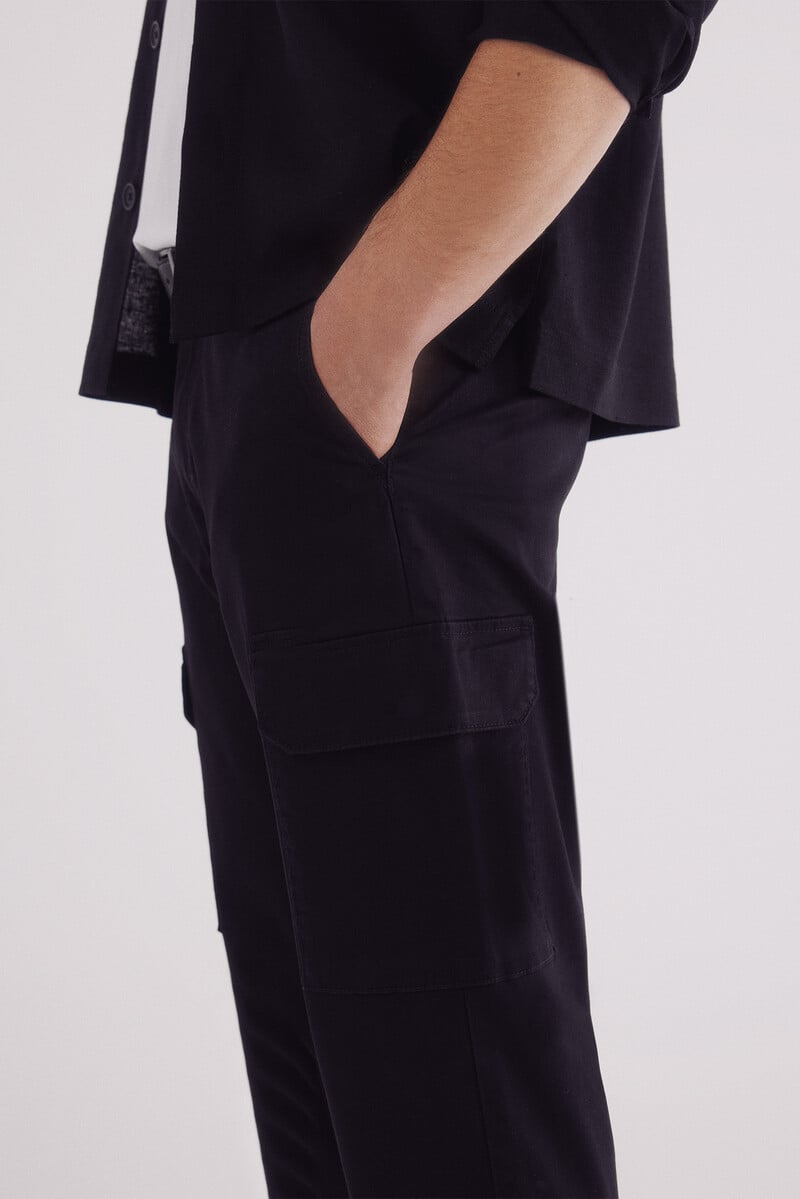 Cortefiel Pantalón Chino Cargo Comfort Slim Fit