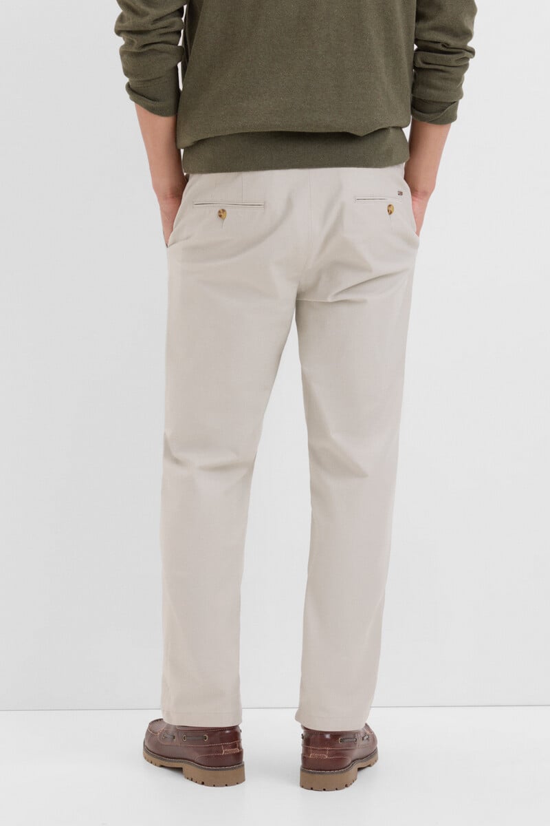 Cortefiel Pantalón Chino Confort Regular Fit