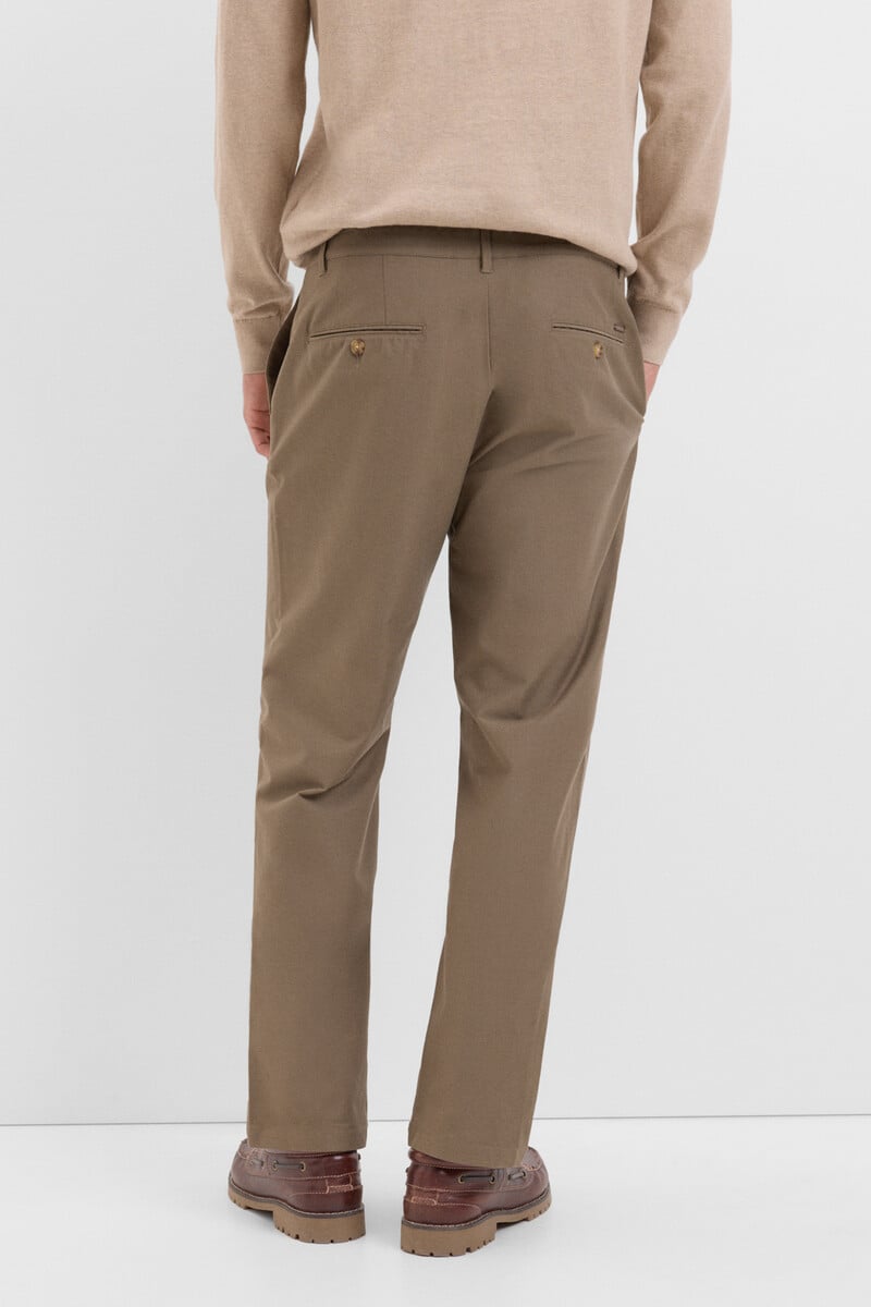 Cortefiel Pantalón Chino Confort Regular Fit