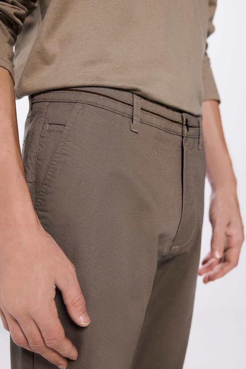Cortefiel Pantalón Chino Microestampado Slim Fit