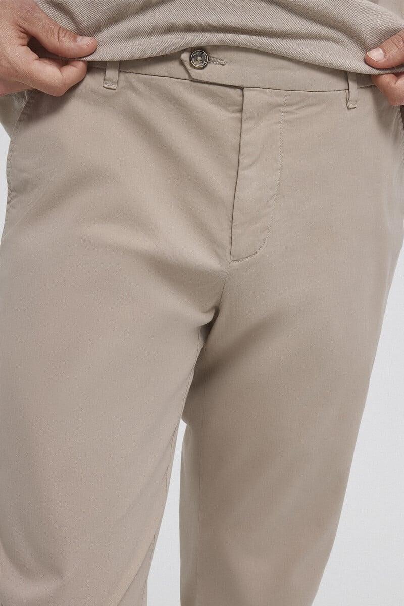 Cortefiel Pantalón Chino Premium Flex Slim Fit