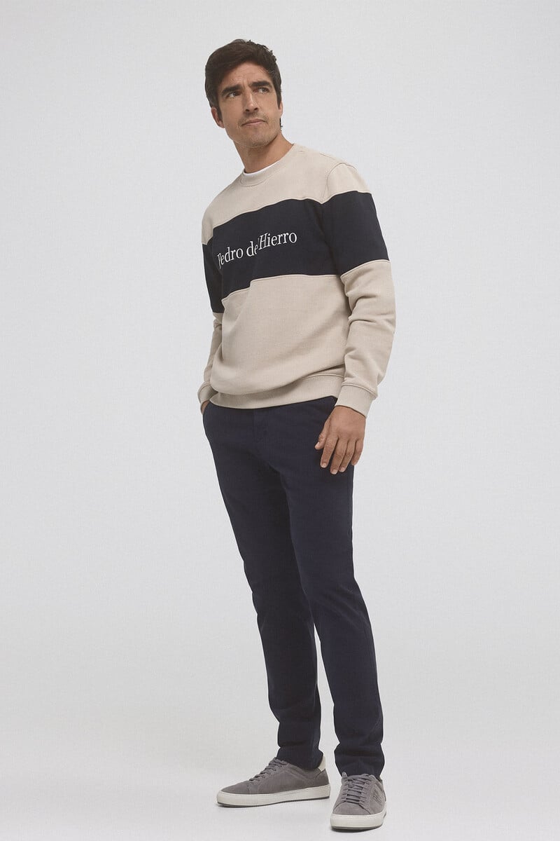 Cortefiel Pantalón chino premium flex slim fit