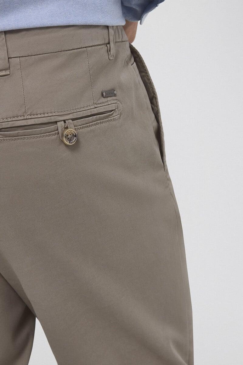 Cortefiel Pantalón Chino Premium Flex Slim Fit
