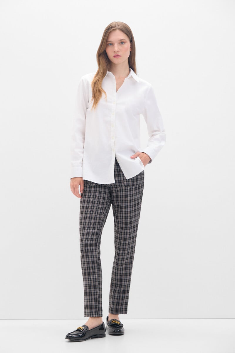 Cortefiel Pantalón elástico confort