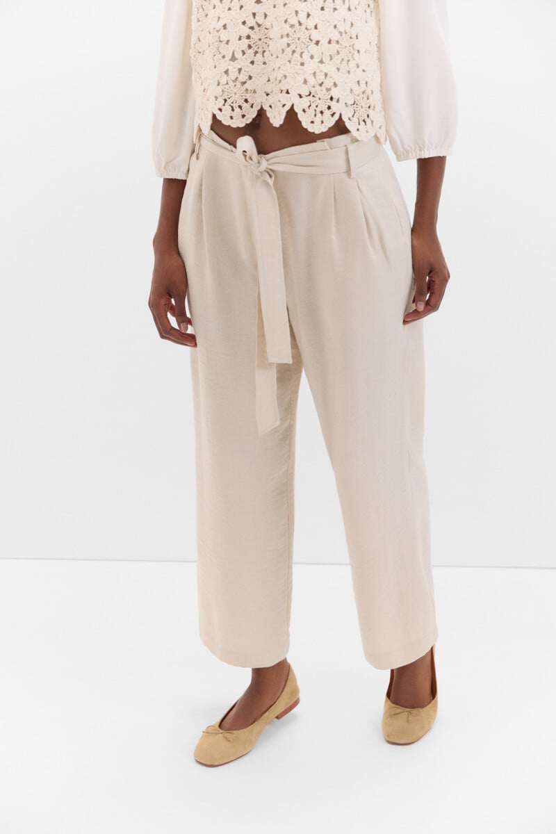 Cortefiel Pantalón Fluído Pinzas