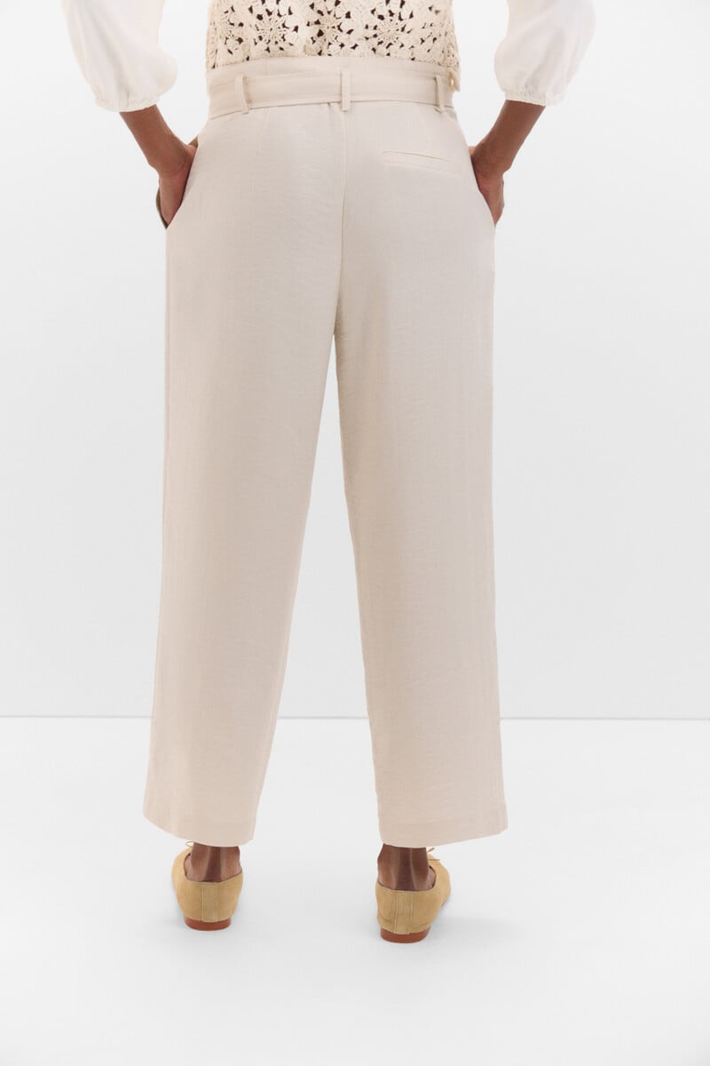 Cortefiel Pantalón Fluído Pinzas