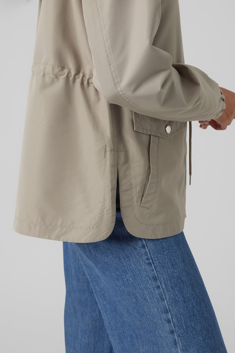 Cortefiel Parka Corta Con Capucha