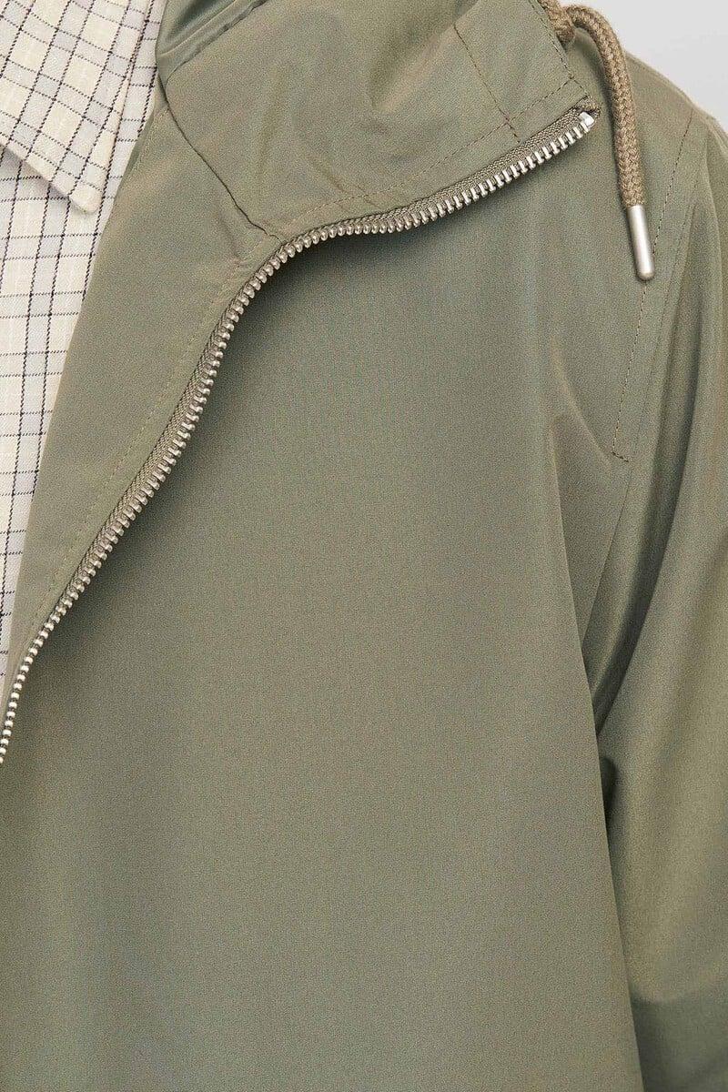 Cortefiel Parka Ligera Con Capucha