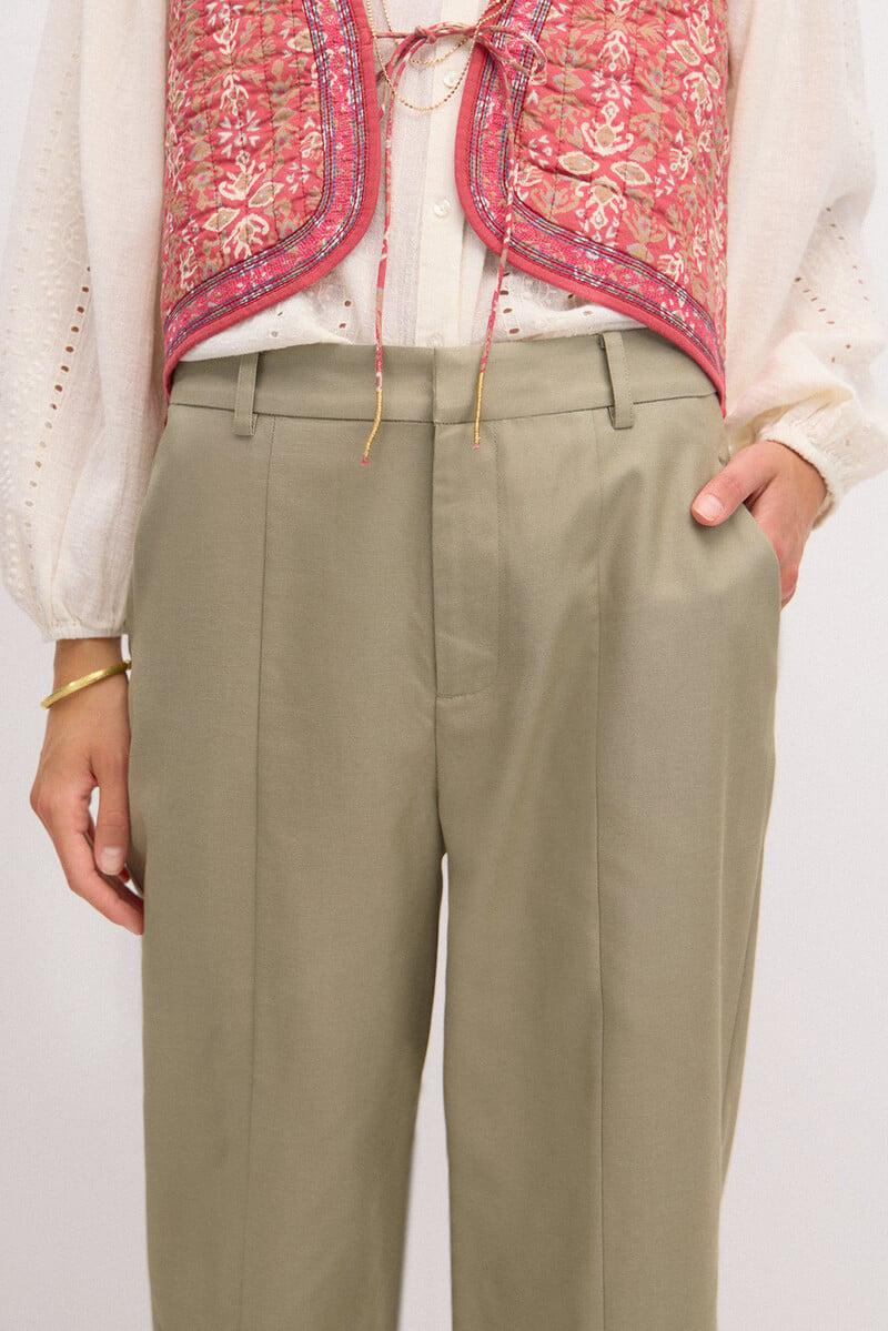 Cortefiel Peggy. Pantalón Estilo Jogger