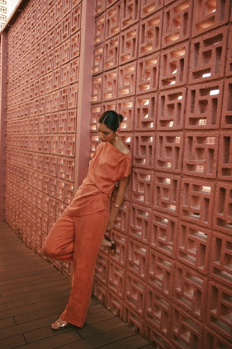 Cortefiel Petra. Pantalones jaquard