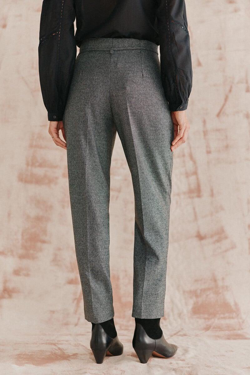 Cortefiel Piedad. Pantalón De Cuadros Con Lazada