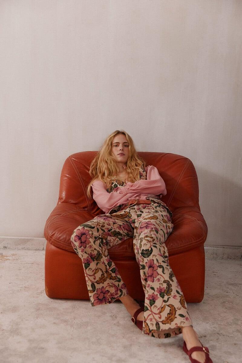 Cortefiel Priscila. Pantalones Estampados