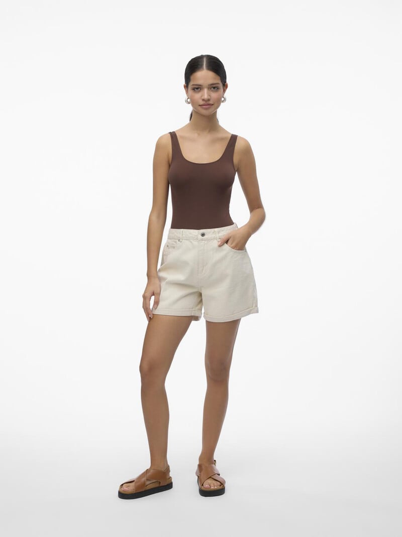 Cortefiel Short vaquero de mujer corte regular