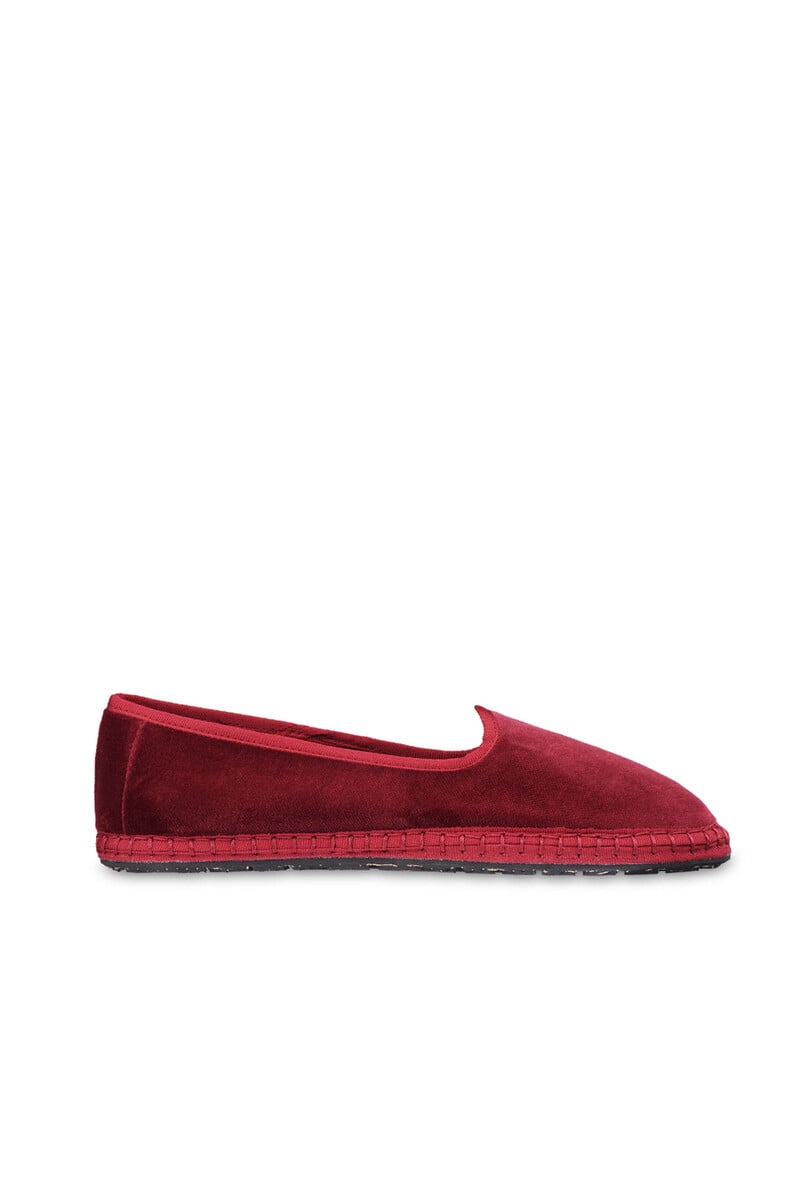 Cortefiel Slippers de terciopelo