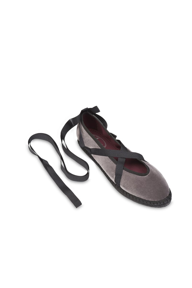 Cortefiel Slippers De Terciopelo
