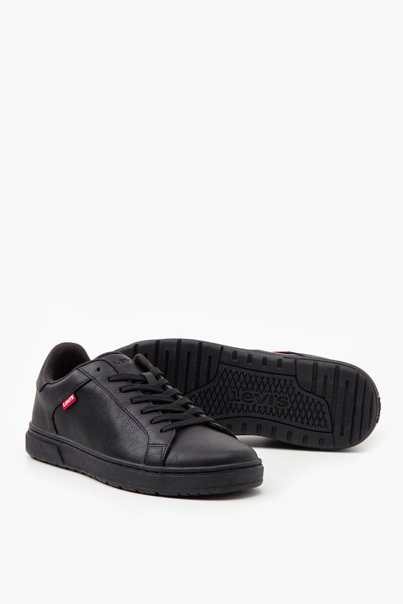 Cortefiel Sneakers Levis