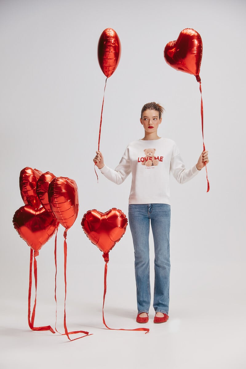 Cortefiel Sudadera ¨Love Me"