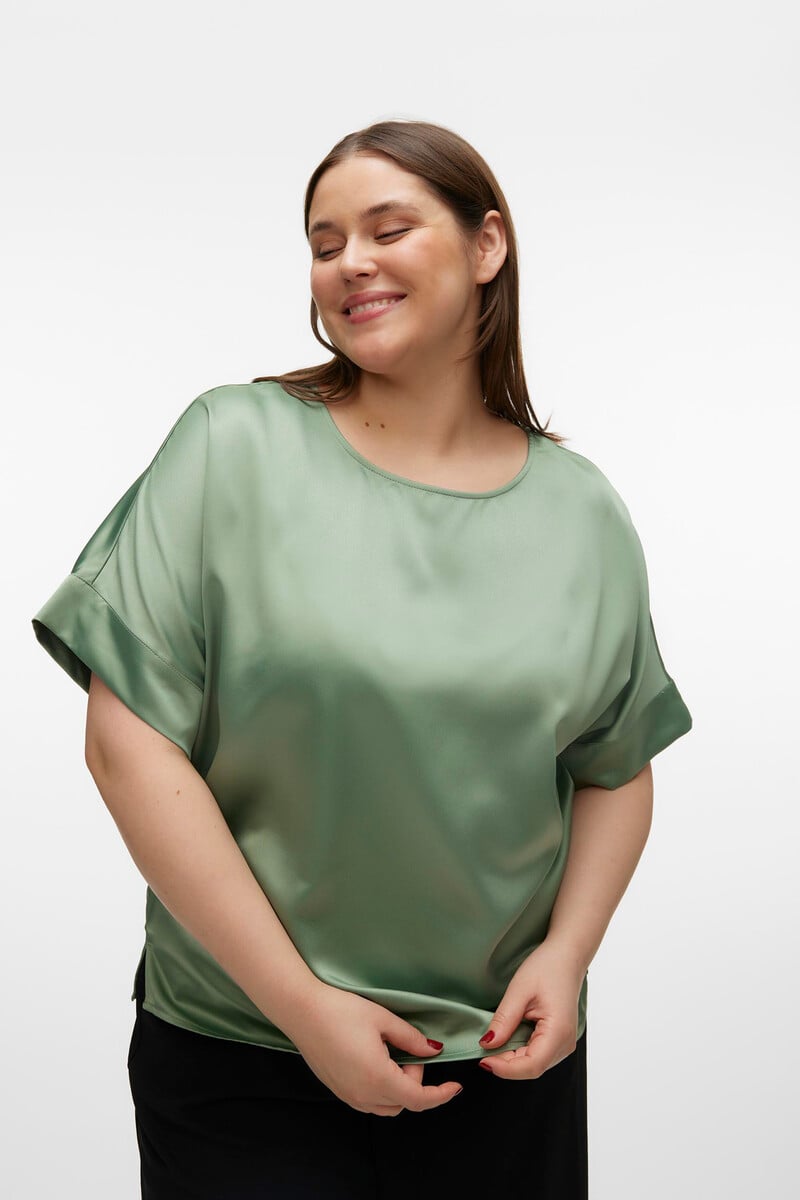 Cortefiel Top efecto satinado talla grande