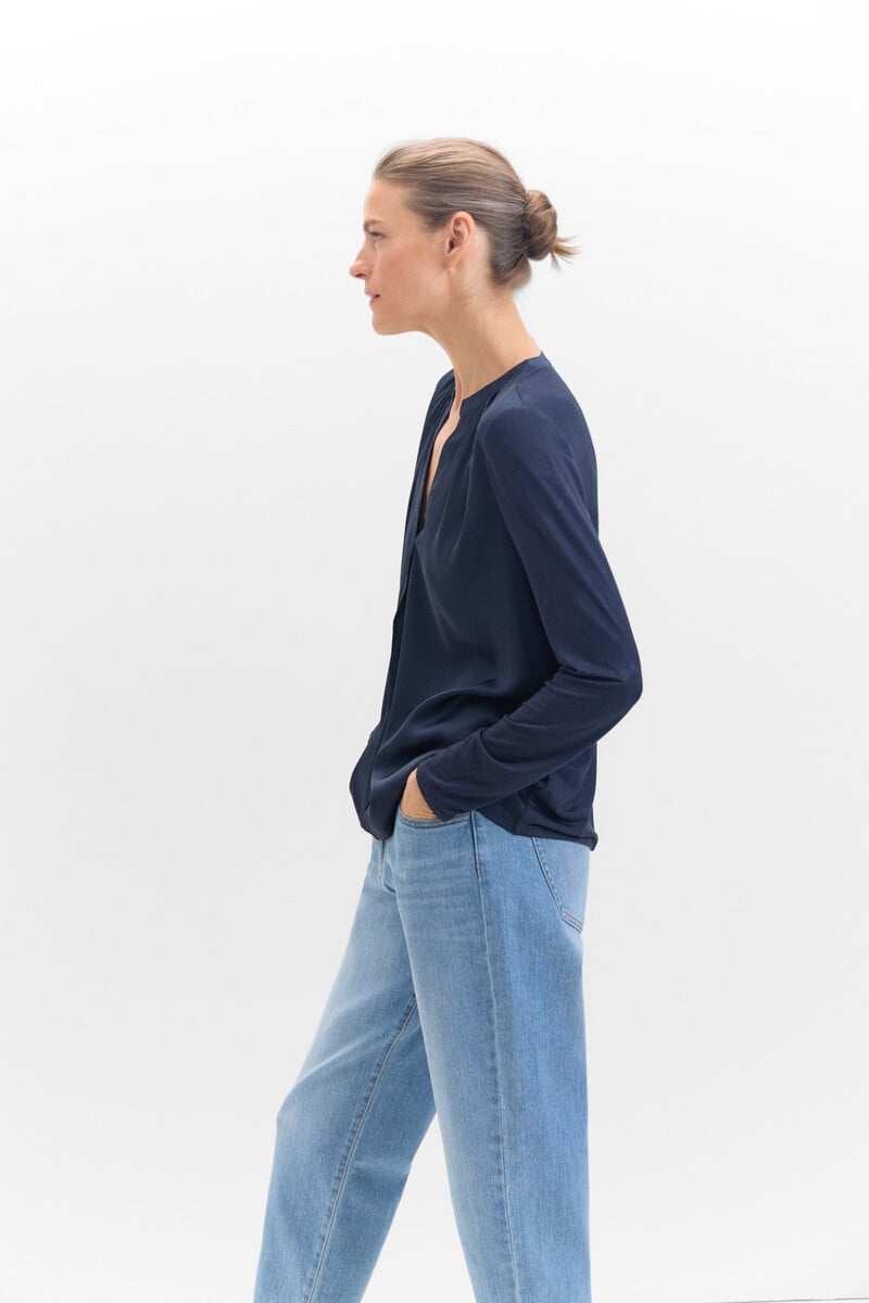 Cortefiel Top Fluido Con Cuello Mao