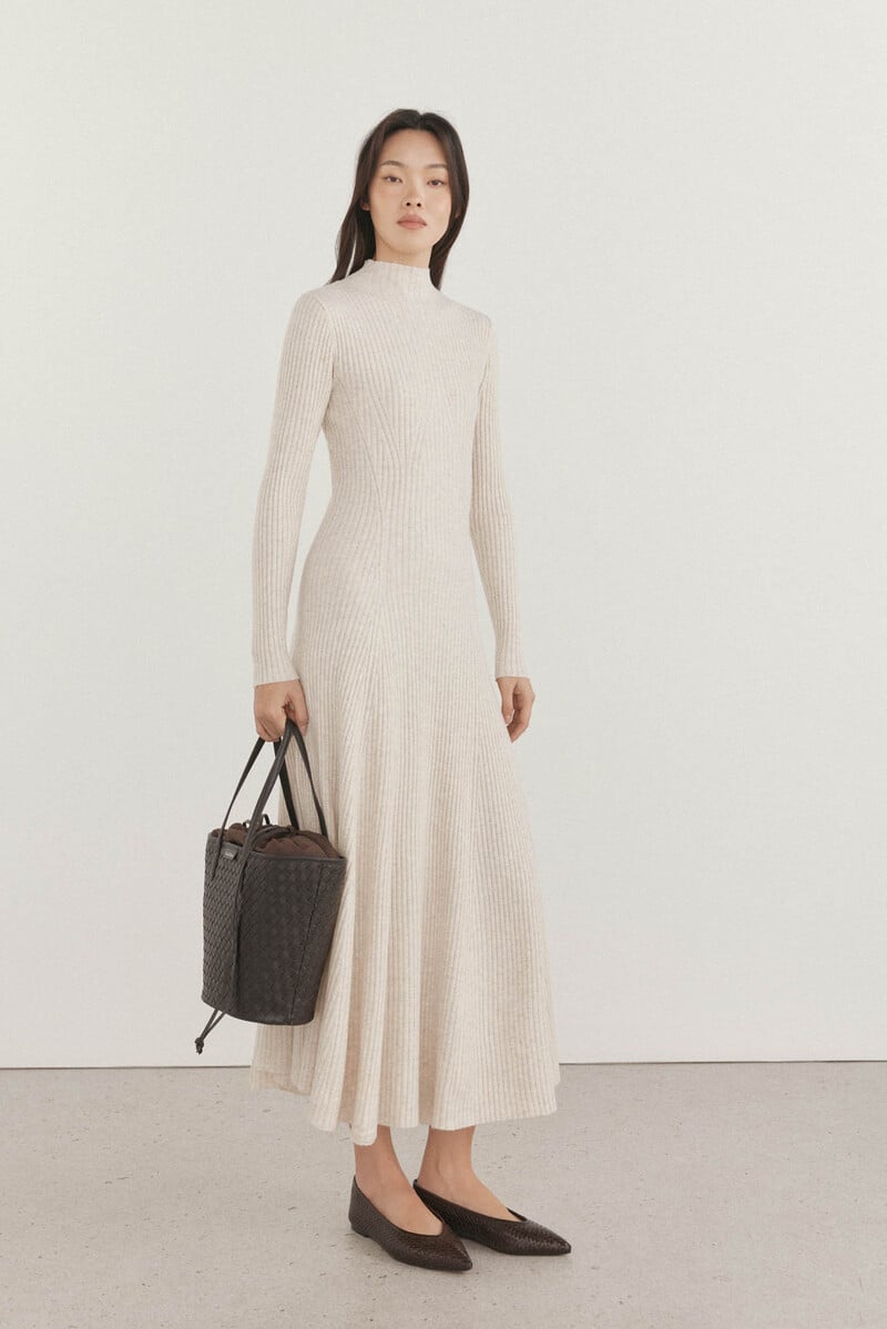 Cortefiel Vestido canalé midi