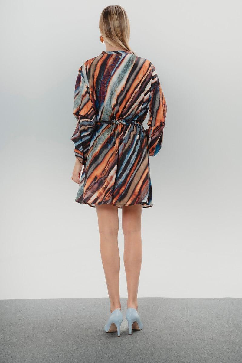 Cortefiel Vestido Corto De Manga Larga Madrid