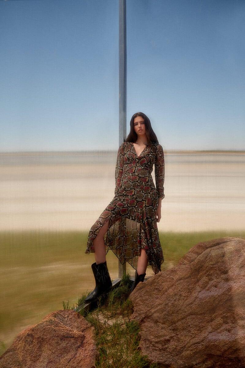 Cortefiel Vestido Estampado Serpiente