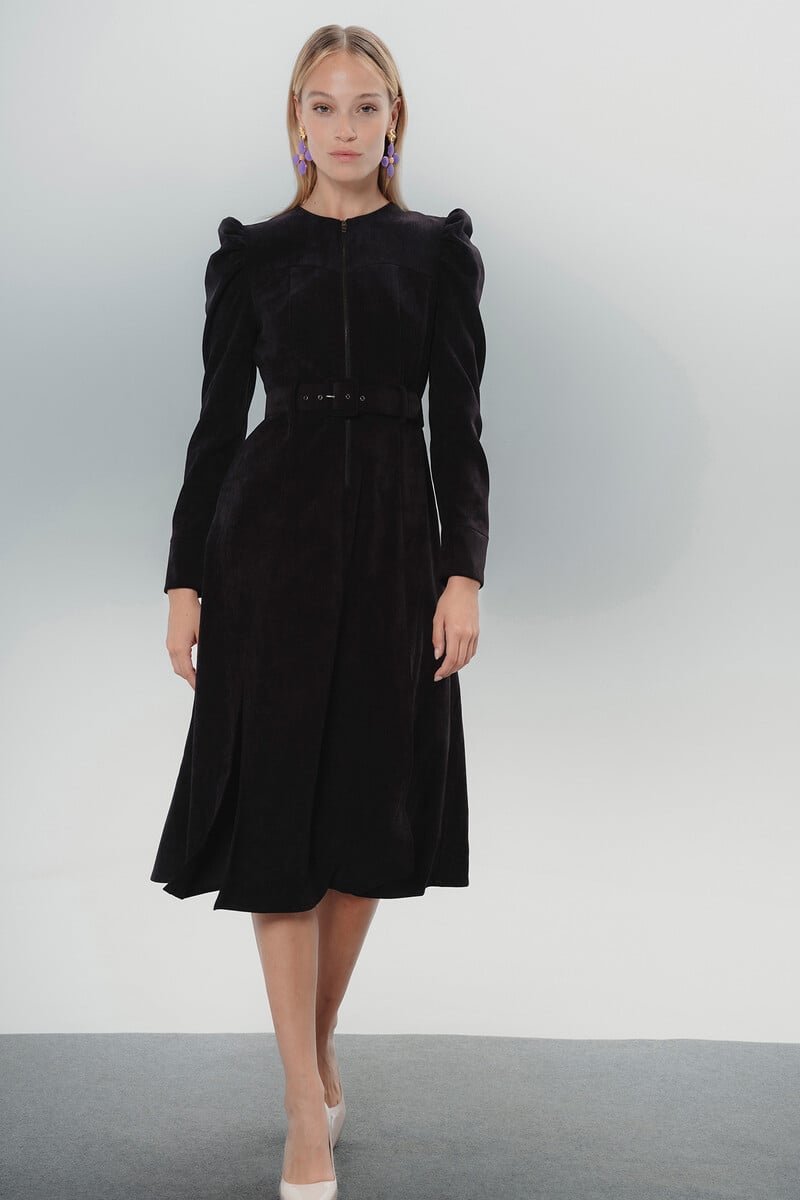 Cortefiel Vestido Negro Con Manga Abullonada