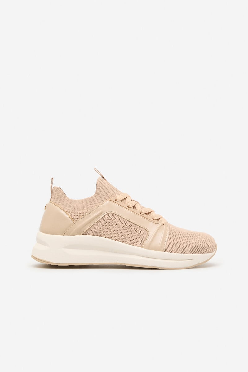 Cortefiel Zapatilla flyknit