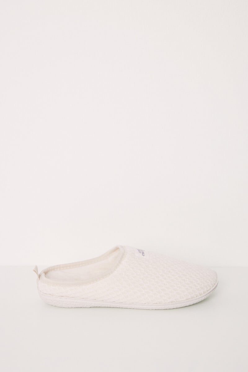 Cortefiel Zapatillas Casa Chenilla Marfil