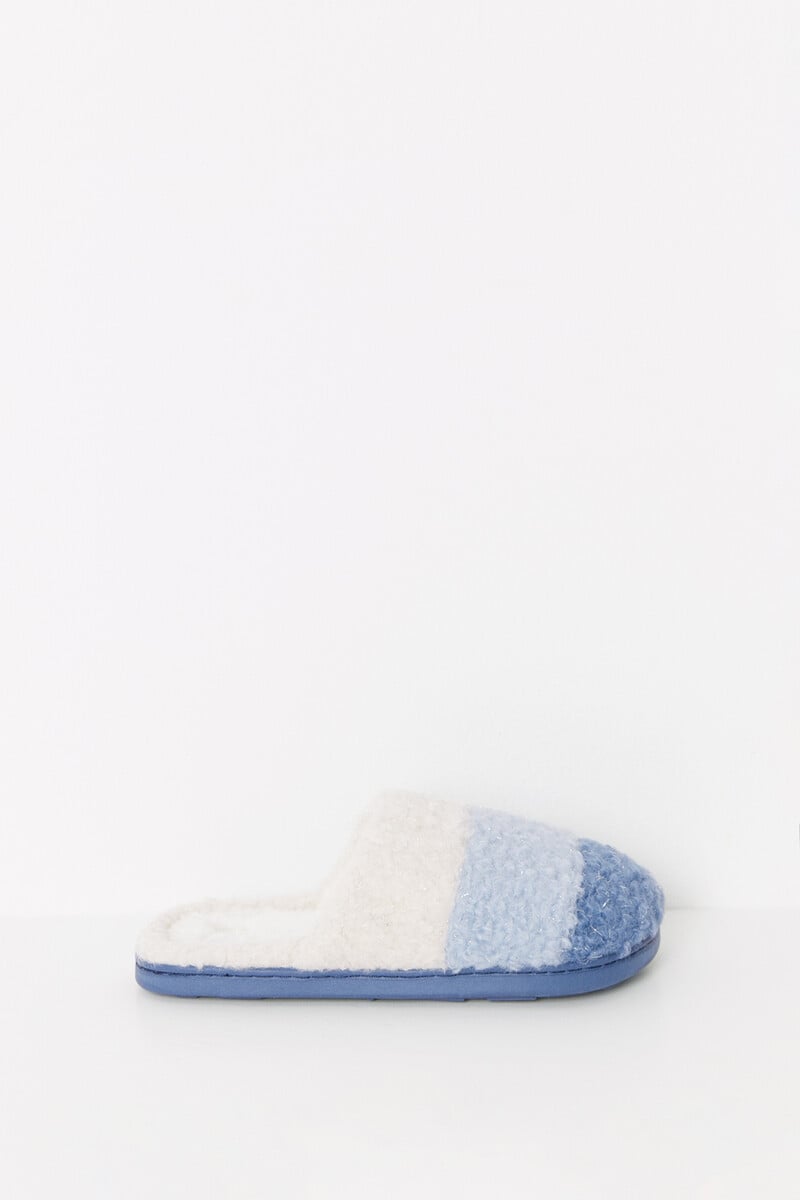 Cortefiel Zapatillas casa efecto pelo azul