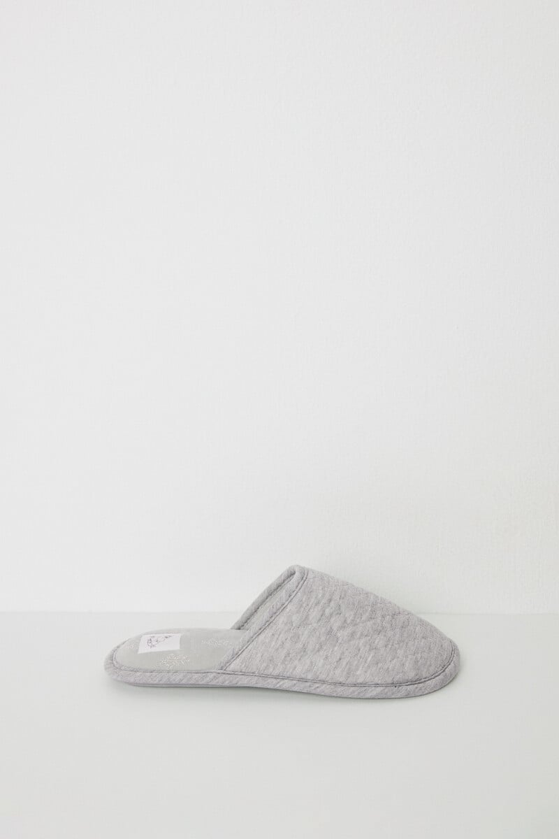 Cortefiel Zapatillas cerradas casa gris Moomin