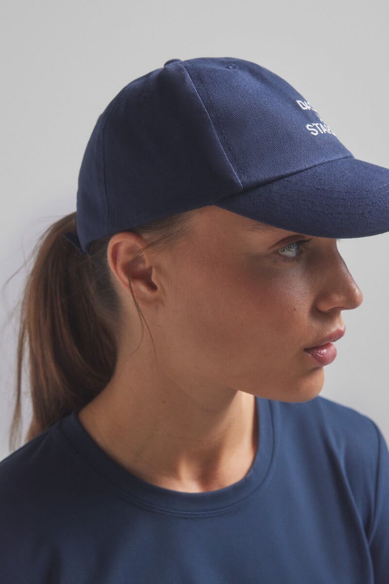 Cortefiel Gorra Azul Logo Bordado. Special Colab Ffitcoco