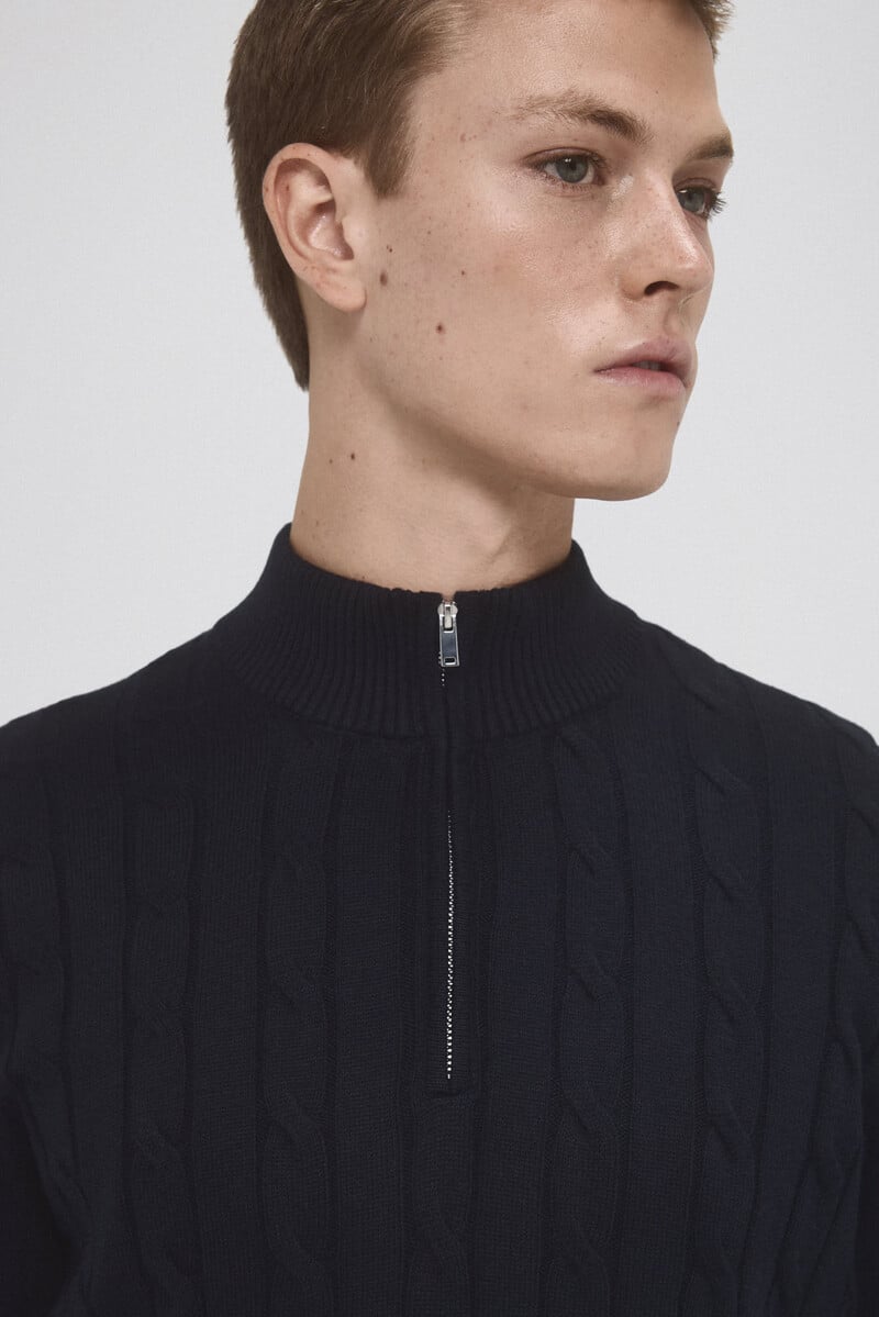 Cortefiel Jersey Algodón Premium Cables Cuello Alto