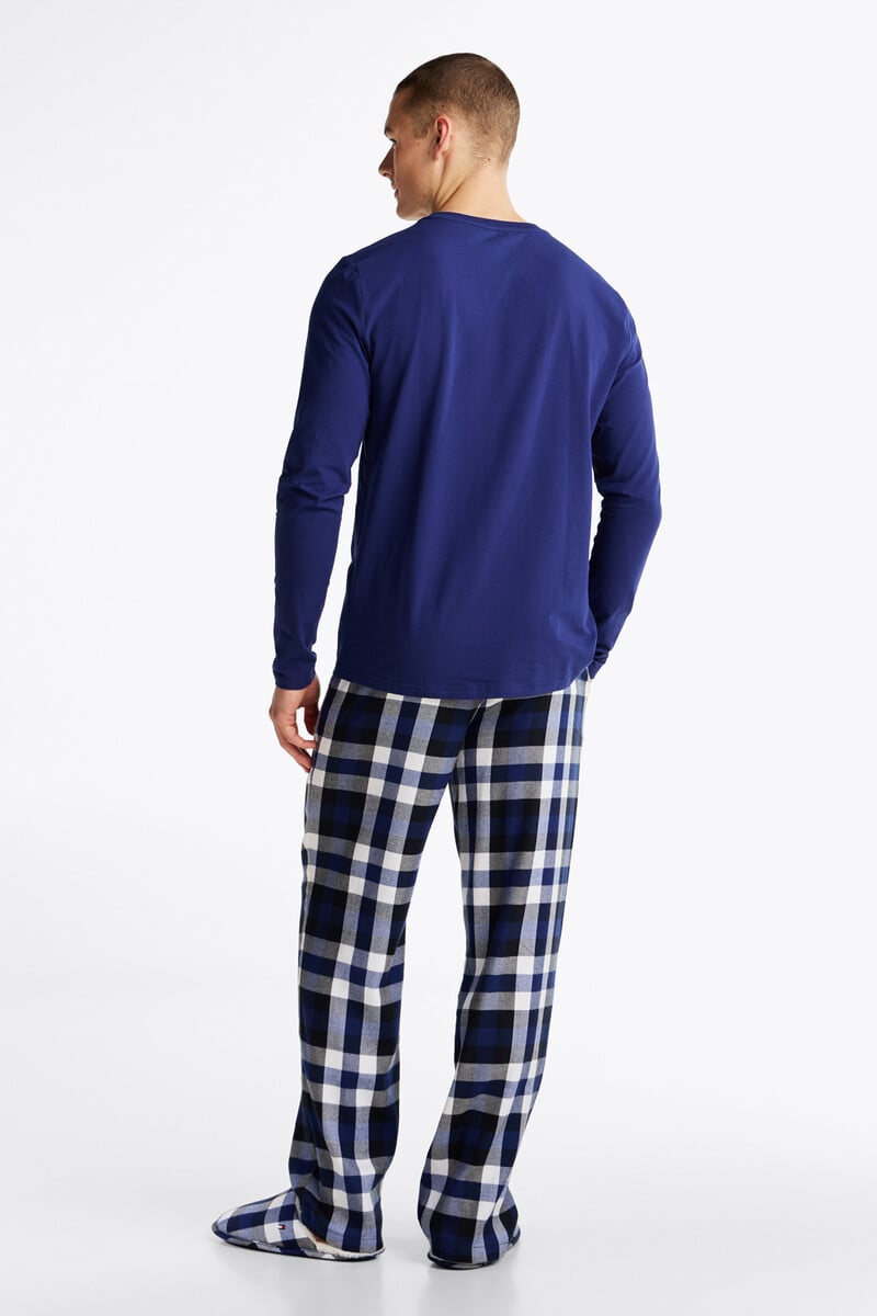 Cortefiel Pack De Pijama De Manga Larga Y Zapatillas