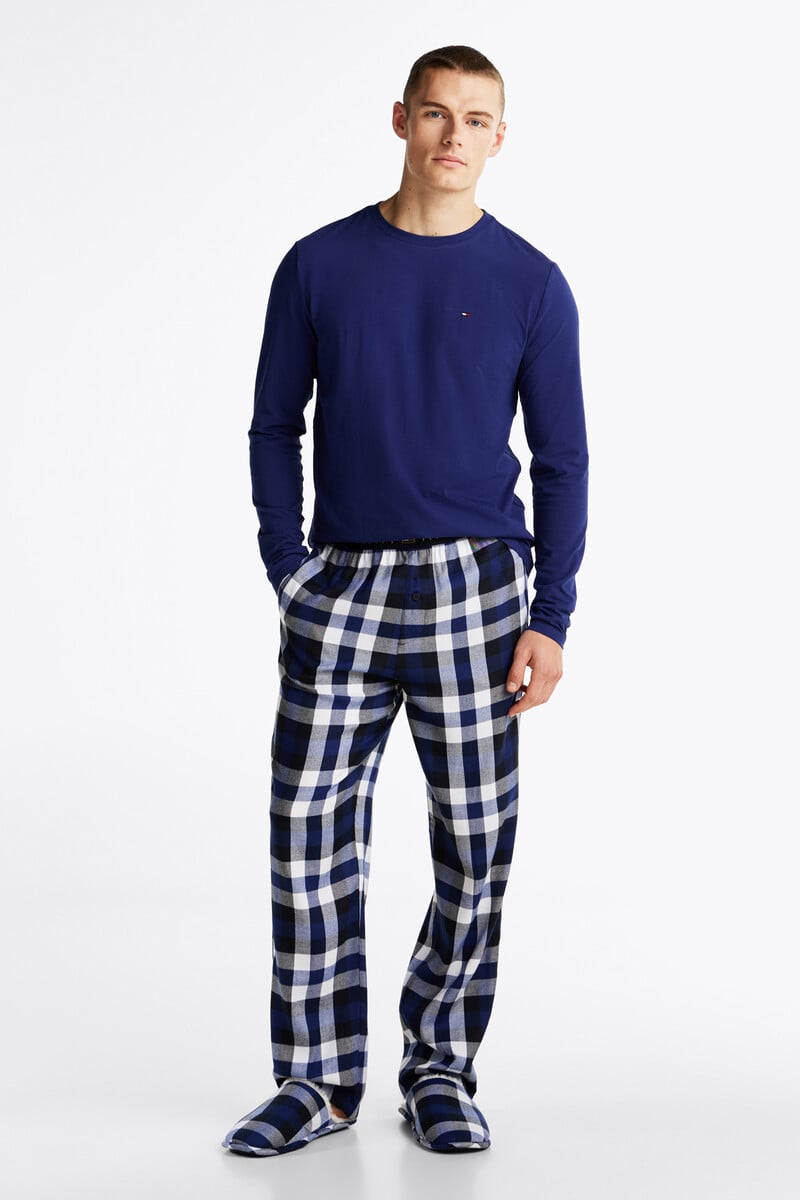 Cortefiel Pack de pijama de manga larga y zapatillas